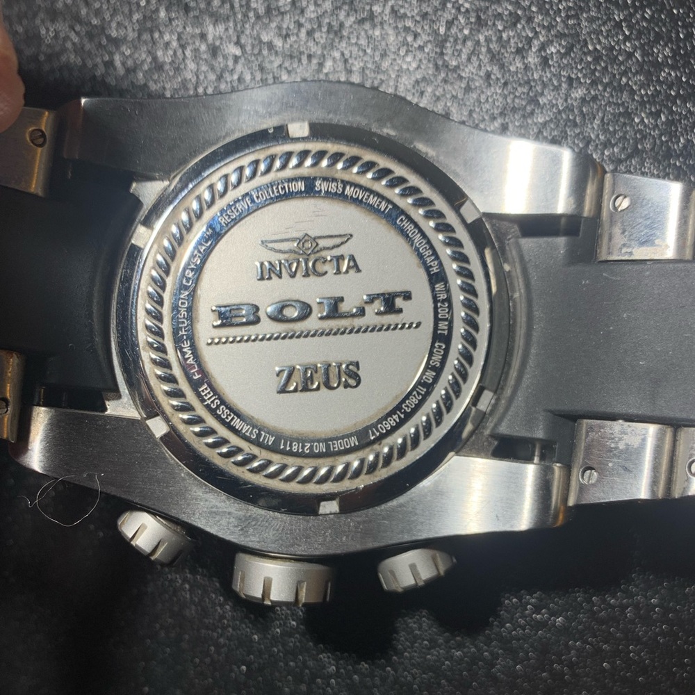 Invicta Bolt - Picture 2 of 5